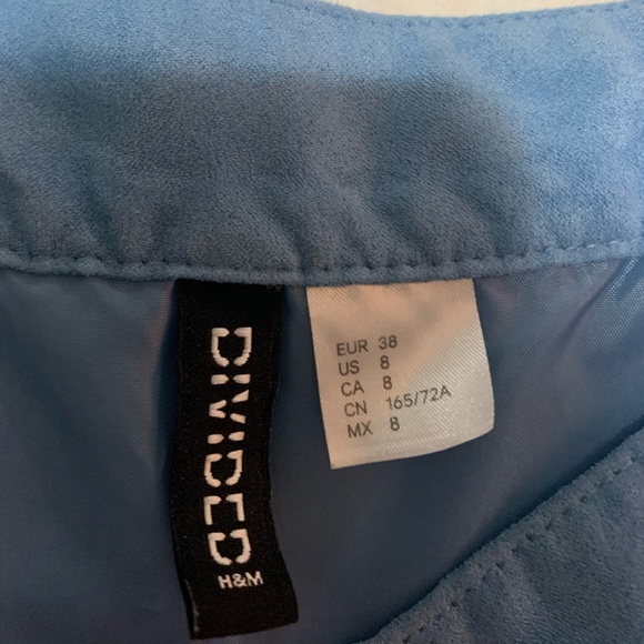 ❤️H&M buttoned skirt - Picture 3 of 4